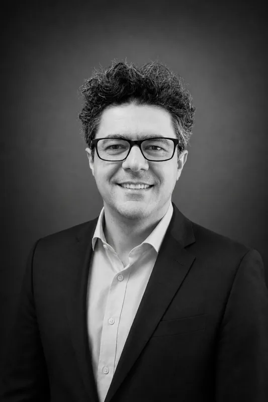 Dr. Oğuz Oğuzhan